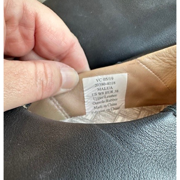 Olukai Women's Malua Slip On Black Leather Boat Shoes / Size 8 - Picture 5 of 7